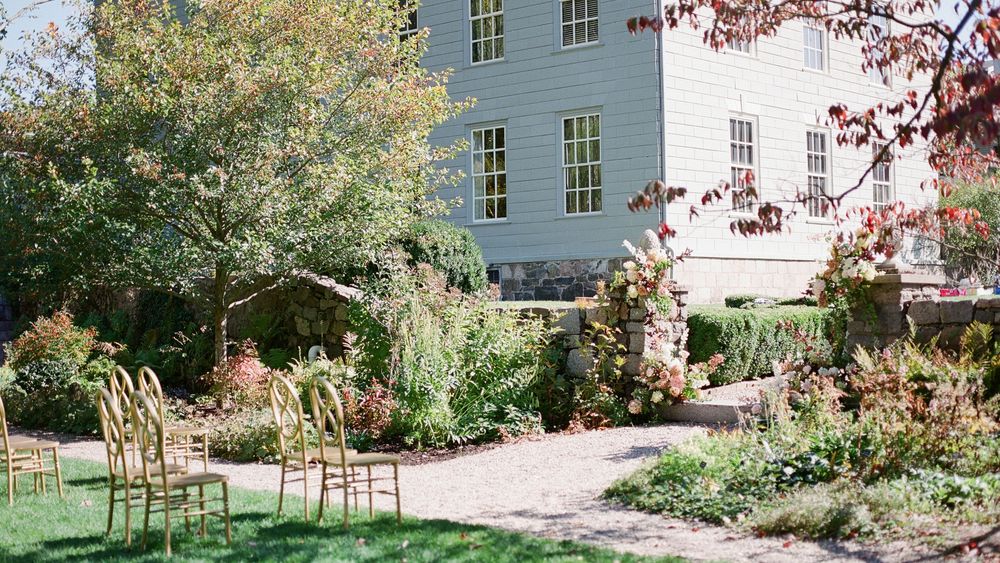 Best Garden Wedding Venues in New England - Jeremiah Lee Mansion