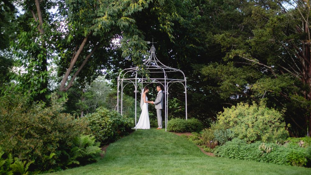 Best Garden Wedding Venues in New England - Long Hill