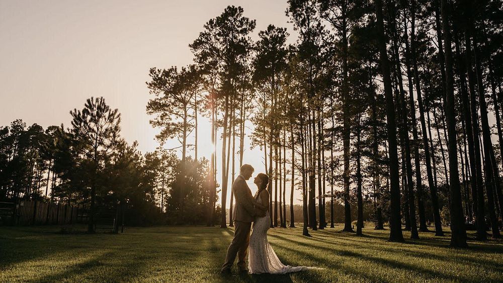 JENNIFER & JOSHUA at Greenlands Farm
beautifully captured by Rivkah | Fine Art Photography | www.rivkahfineart.com