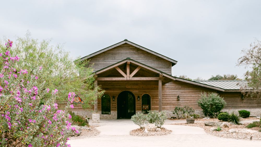 West Texas Front Entrance | Photo by Cupcake Photography